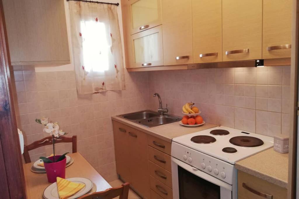 Vaso House Apartment Skiathos Town Bagian luar foto